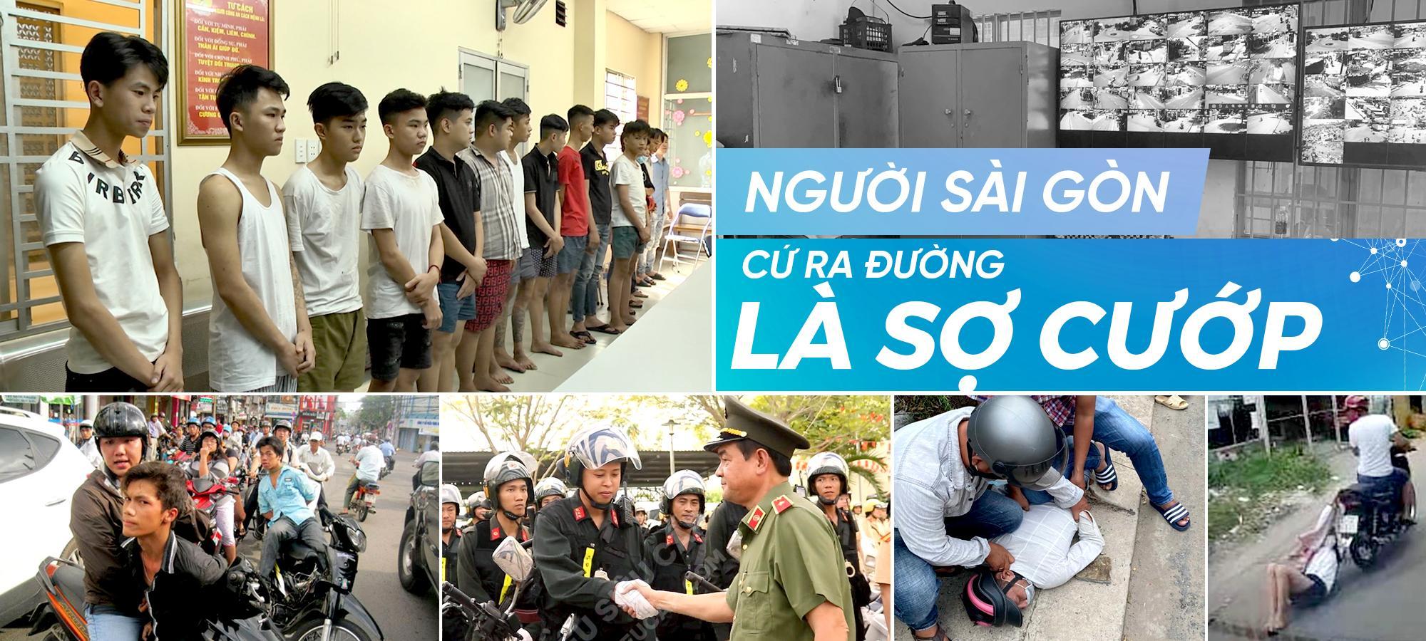 Người phụ nữ đi bộ một mình trên đường phố đông đúc, tỏ ra tự tin và cảnh giác