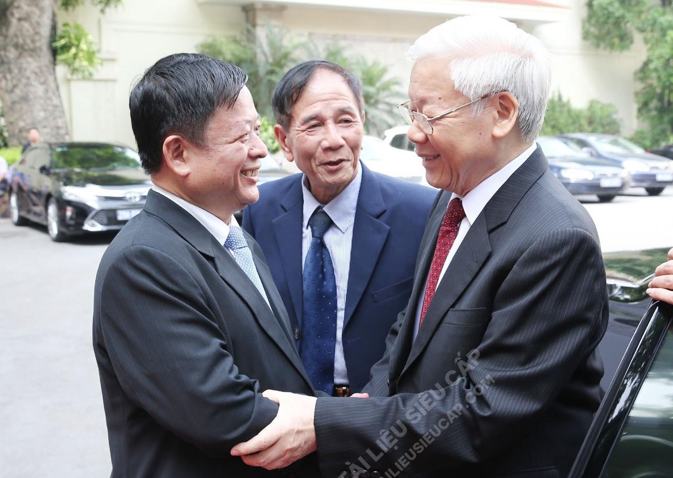 Góc học tập Văn học hiện đại Việt Nam