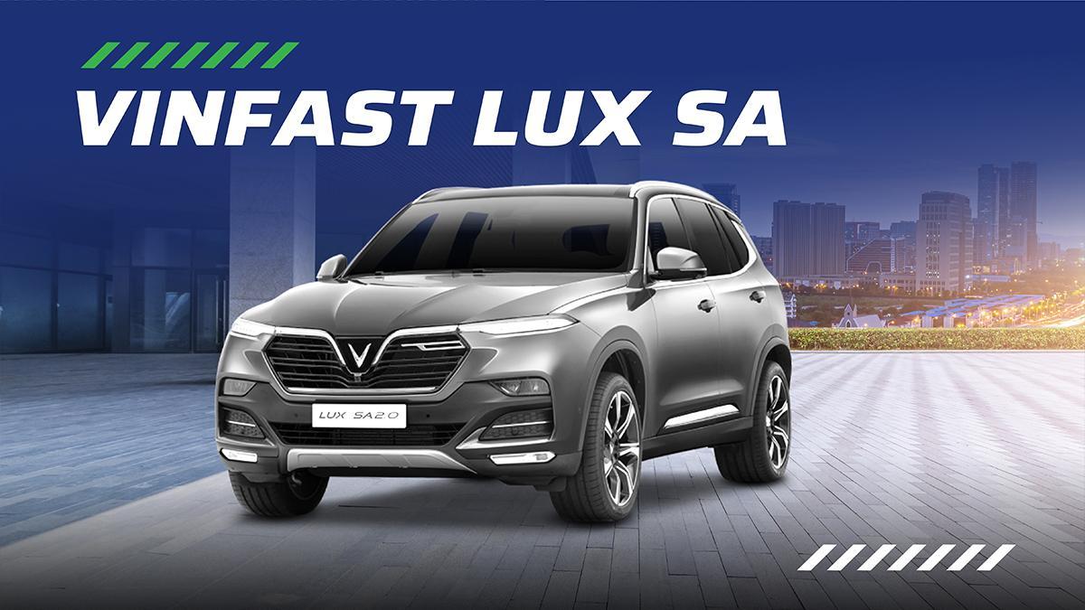 Kiểm tra xe VinFast Lux SA2.0 cũ tại garage