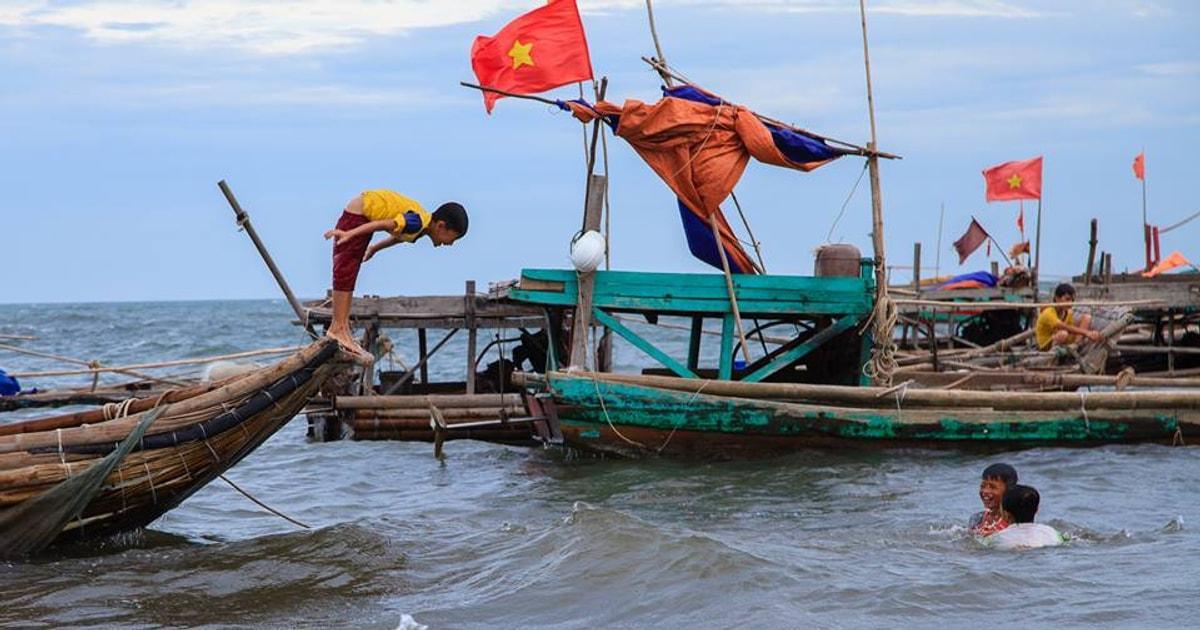Nhịp sống làng chài ở Biển Quỳnh
