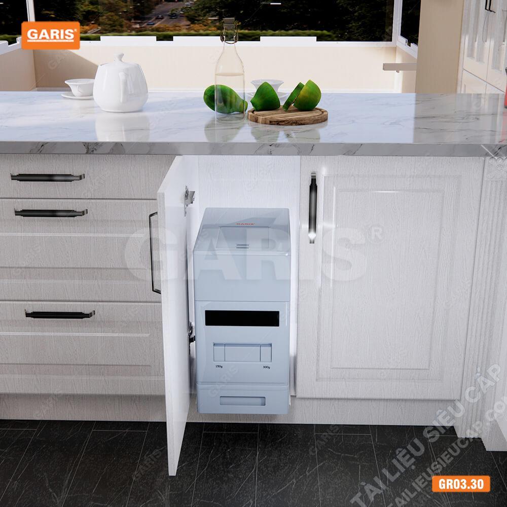 Thùng đựng gạo sạch sẽ, đậy kín nắp